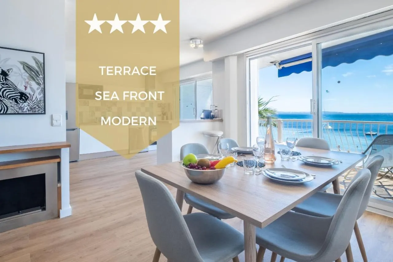 Rare! 2-Br Seafront Apartment 칸느